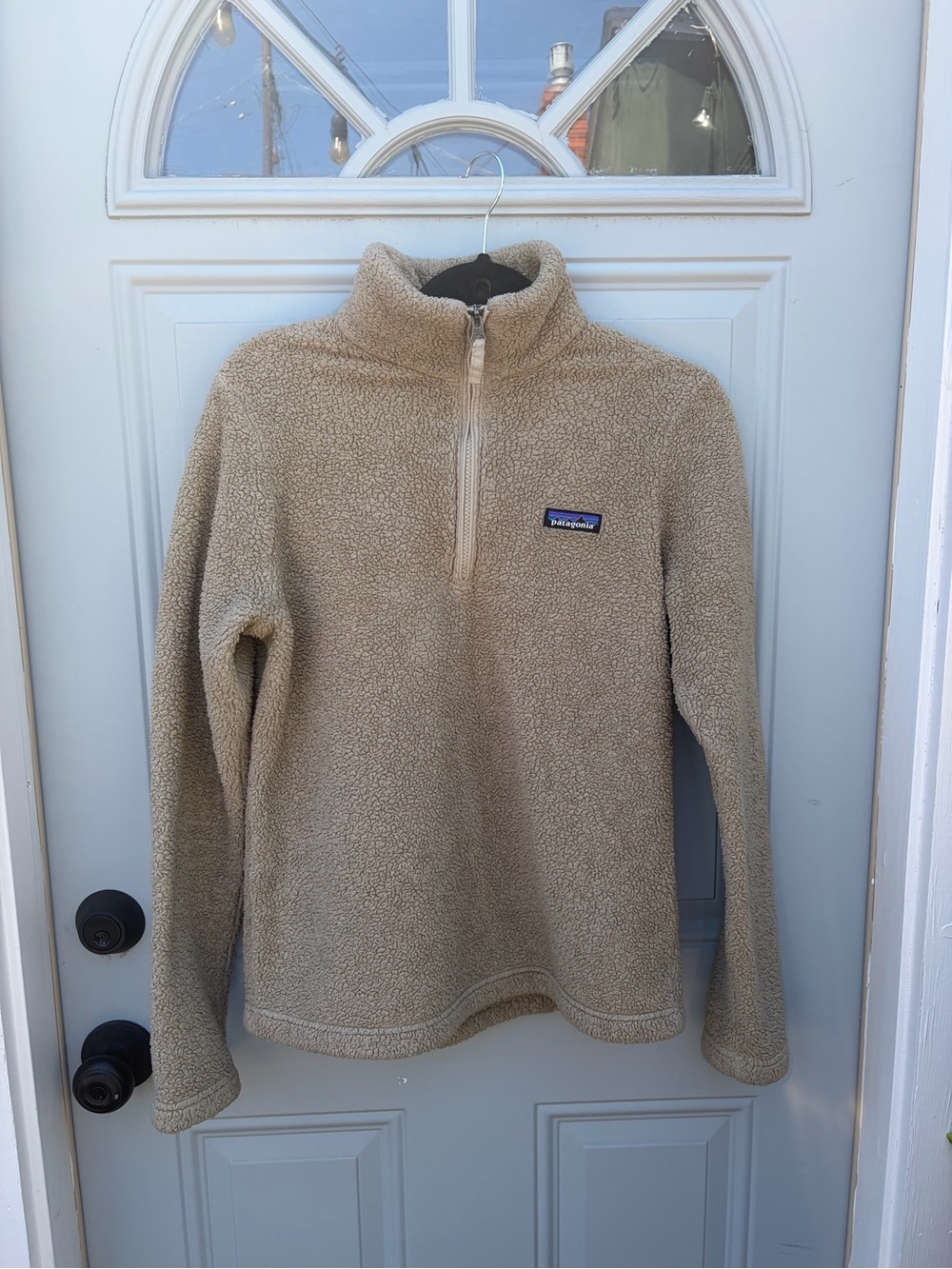 Patagonia Beige Sherpa Fleece Pullover with Logo Tag